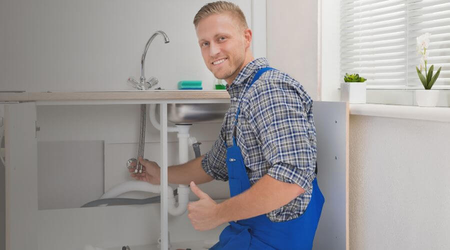 Professional water heater repair in Oblong, IL